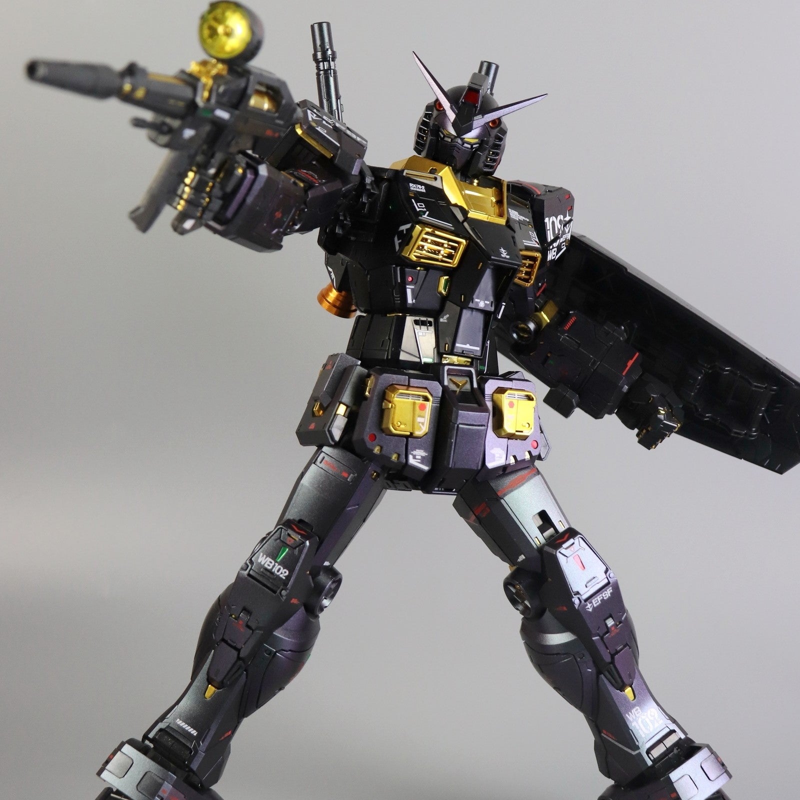 PG UNLEASHED RX-78-2 GUNDAM POLARIZED COATING 变色龙元祖 大班 Plamo Plastic Model Kit Mecha Robot Toy and Games Techvron Singapore