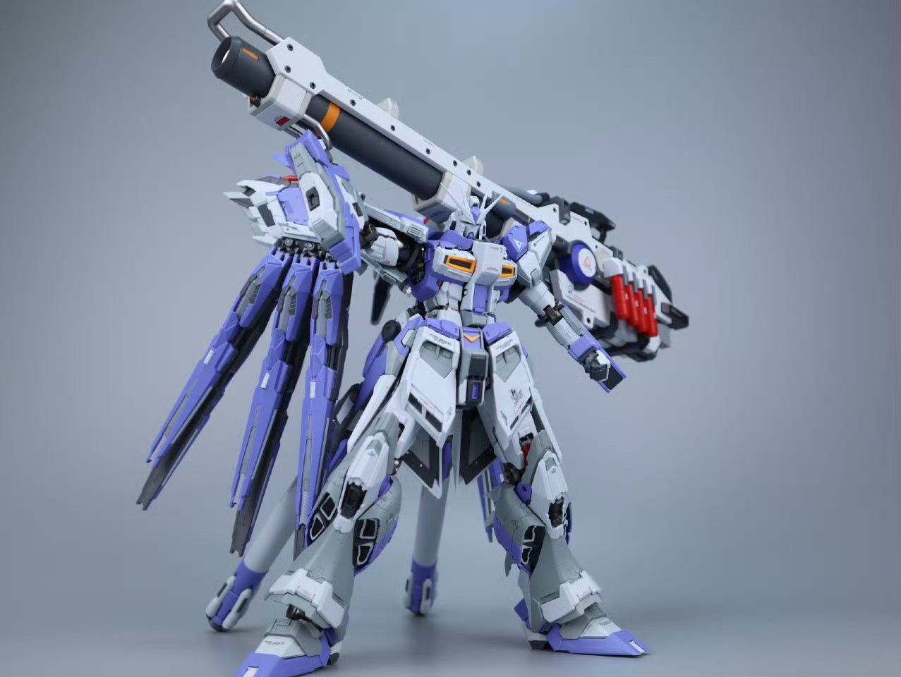 V-TIGER 威虎 1/100 HN 战士 HI V GUNDAM METAL FRAME + MEGA BAZOOKA Plastic Model Action Figure Kit TECHVRON Toys & Games Hobby Singapore